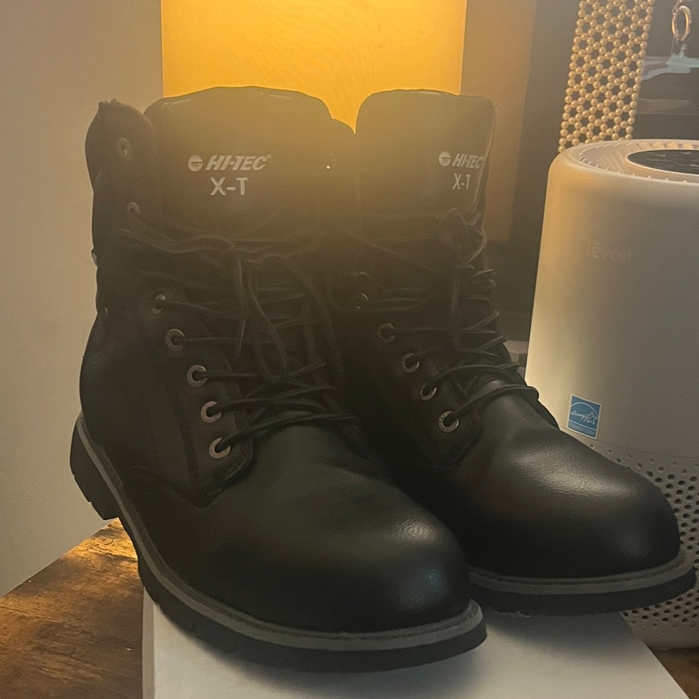 Hi-Tec X-T Men's Dark Boots